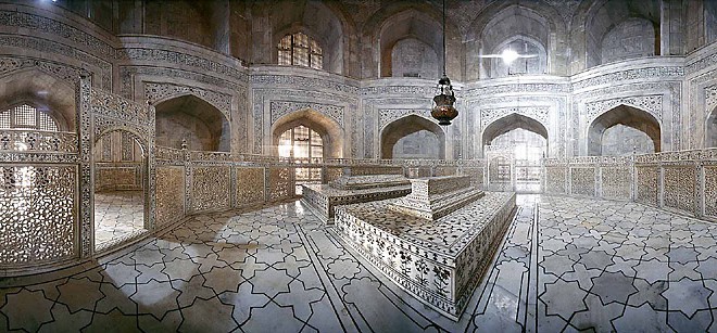Taj Mahal-cenotaph