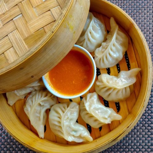 Momos